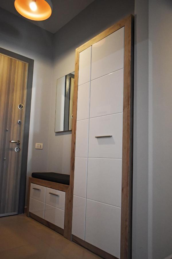 Vibrant Apartment Tirana Exterior foto